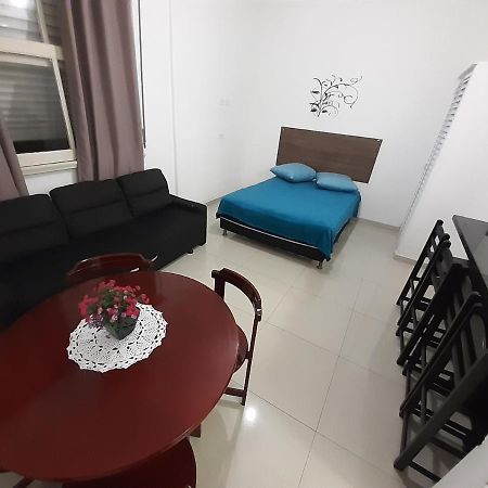 Kitnet Guaruja Pitangueiras Apartment Exterior photo