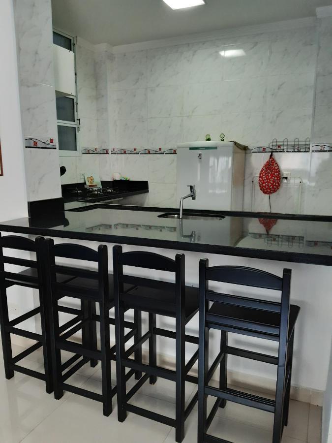 Kitnet Guaruja Pitangueiras Apartment Exterior photo